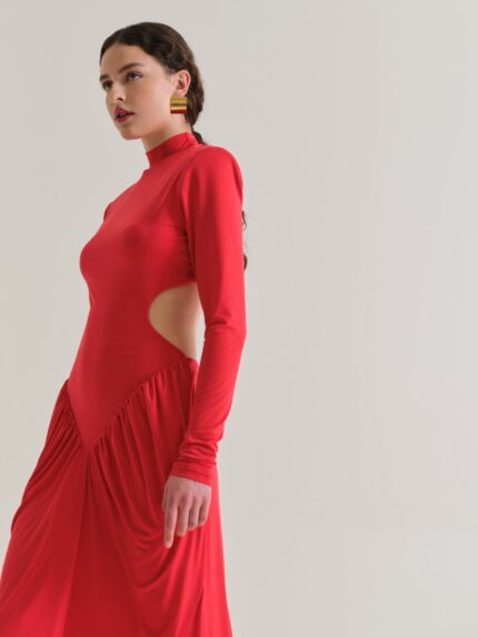 Κόκκινο maxi εξώπλατο φόρεμα CELESTE | Κοντινή όψη | SVARANA